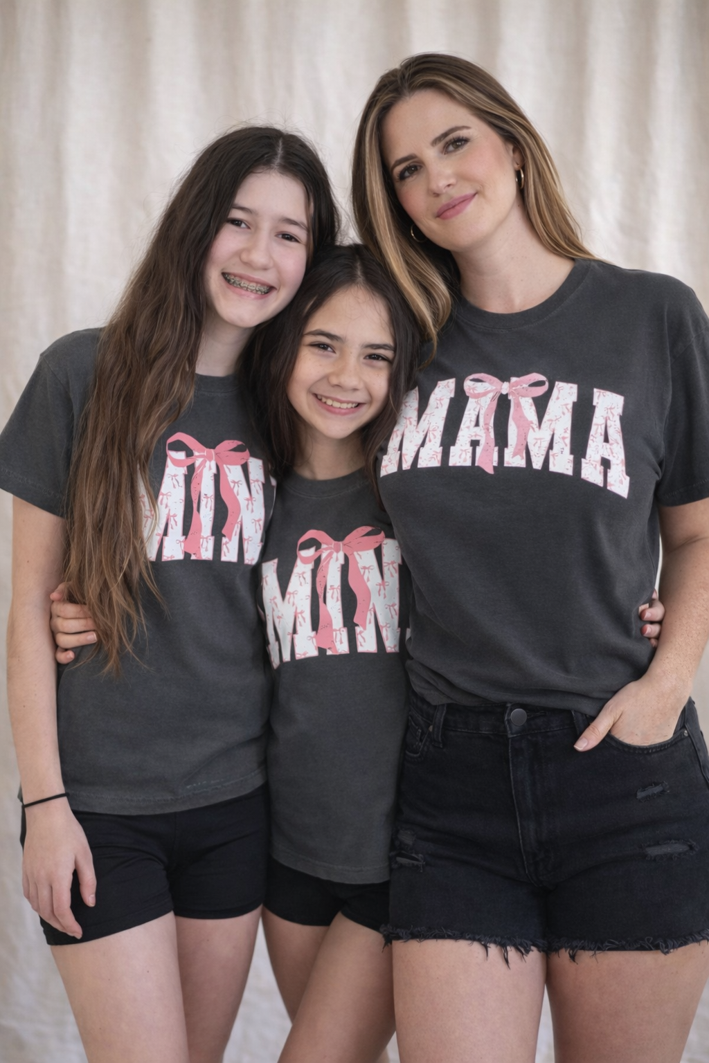 Mama Bow Tee
